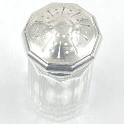 Jakob Grimminger stiklo ir 835 prabos sidabro prieskoninė 6x6x13 cm