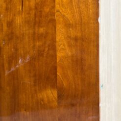 Raudonmedžio dviejų durų spinta 49x111x206 cm