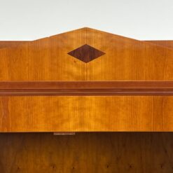 Raudonmedžio dviejų durų spinta 49x111x206 cm