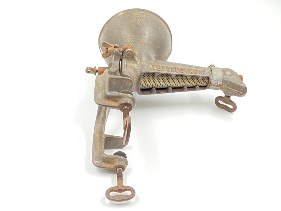 HN0664-irankiai-prietaisai-2 “Alexanderwerk” ant stalviršiaus tvirtinama sulčiaspaudė 31x16x38 cm