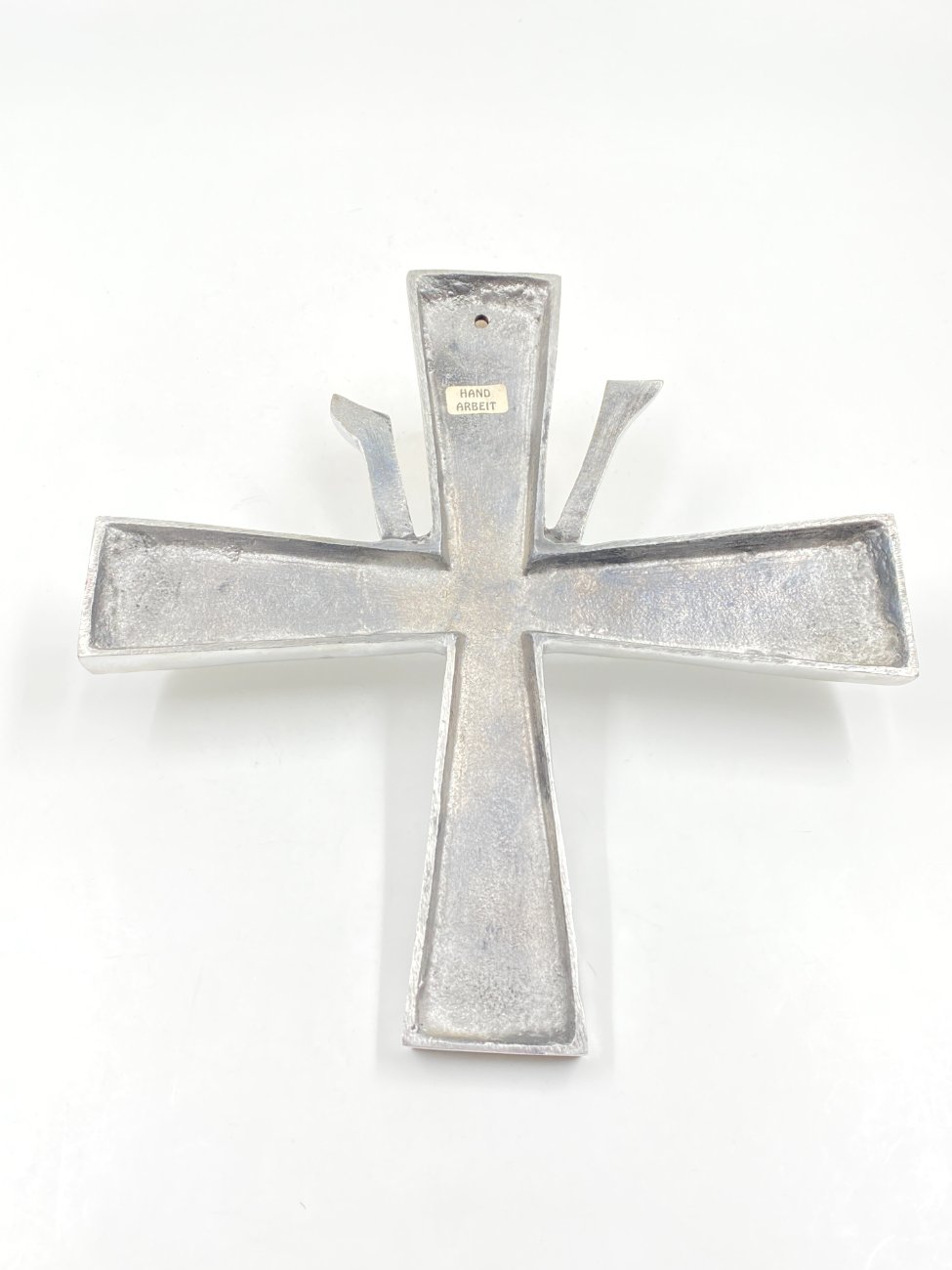 HN0669-kryziai-4 Kabinamas rankų darbo kryžius iš aliuminio 1,5x25x25 cm