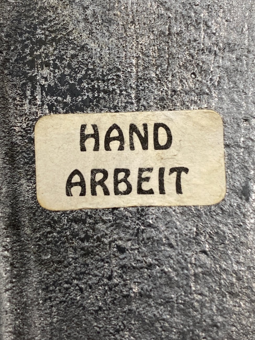 HN0669-kryziai-5 Kabinamas rankų darbo kryžius iš aliuminio 1,5x25x25 cm