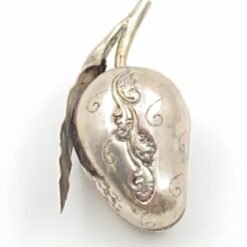 Sidabruoto metalo dėžutė “Mangas” 3×5,5×3 cm