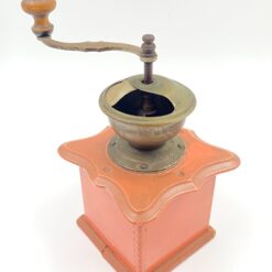 Senovinė “Zassenhaus” kavamalė 15x22x27 cm