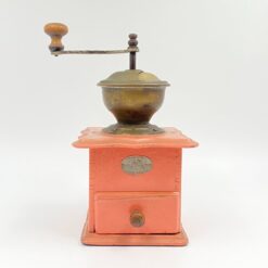 Senovinė “Zassenhaus” kavamalė 15x22x27 cm