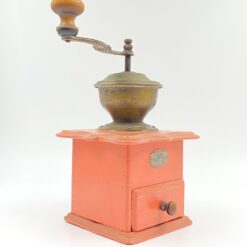 Senovinė “Zassenhaus” kavamalė 15x22x27 cm