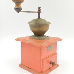 Senovinė “Zassenhaus” kavamalė 15x22x27 cm