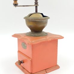 Senovinė “Zassenhaus” kavamalė 15x22x27 cm