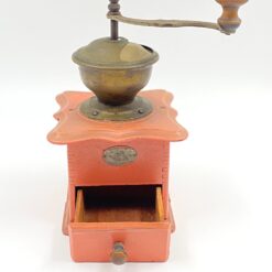 Senovinė “Zassenhaus” kavamalė 15x22x27 cm