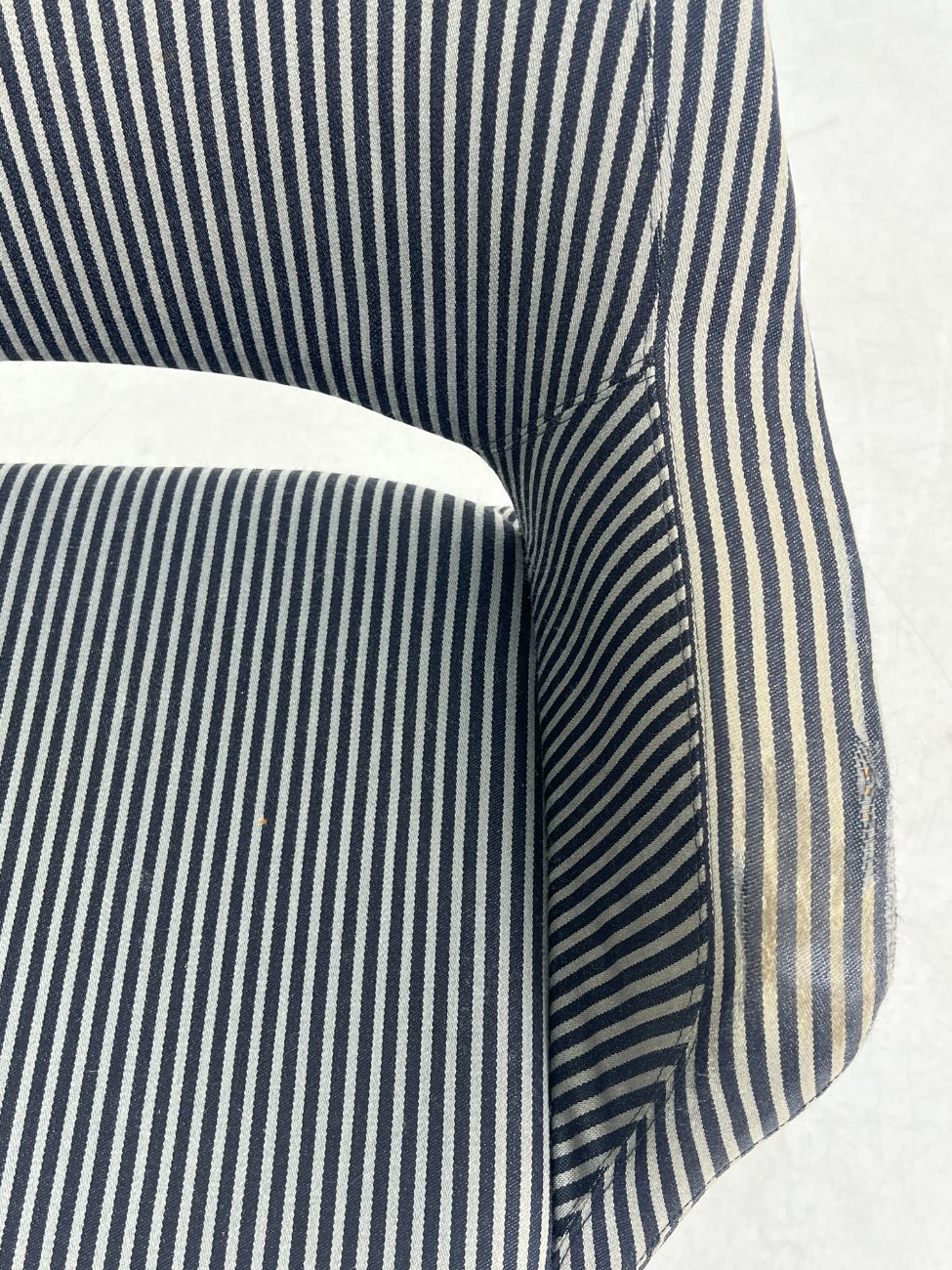 HN0711-kedes-8 Metalinio rėmo 360 laipsnių sukamas darbo krėslas 50x64x79 cm, 49 cm