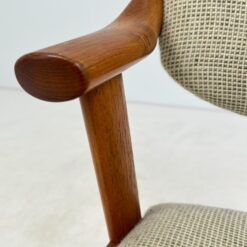 Mid Century “SVA Møbler” tikmedžio krėslas ant ratukų 54x56x82 cm, 51 cm