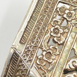 Sidabrinis rytietiškas betelinio pipiro lapų laikiklis 2x7x10,5 cm