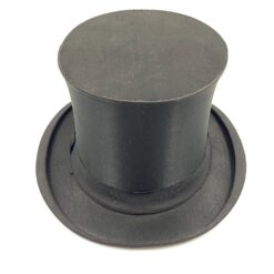 Senovinė šilkinė “Fritz Bolkow Hannover” rankų darbo cilindro formos skrybėlė (dydis 55 cm) 30x26x15 cm