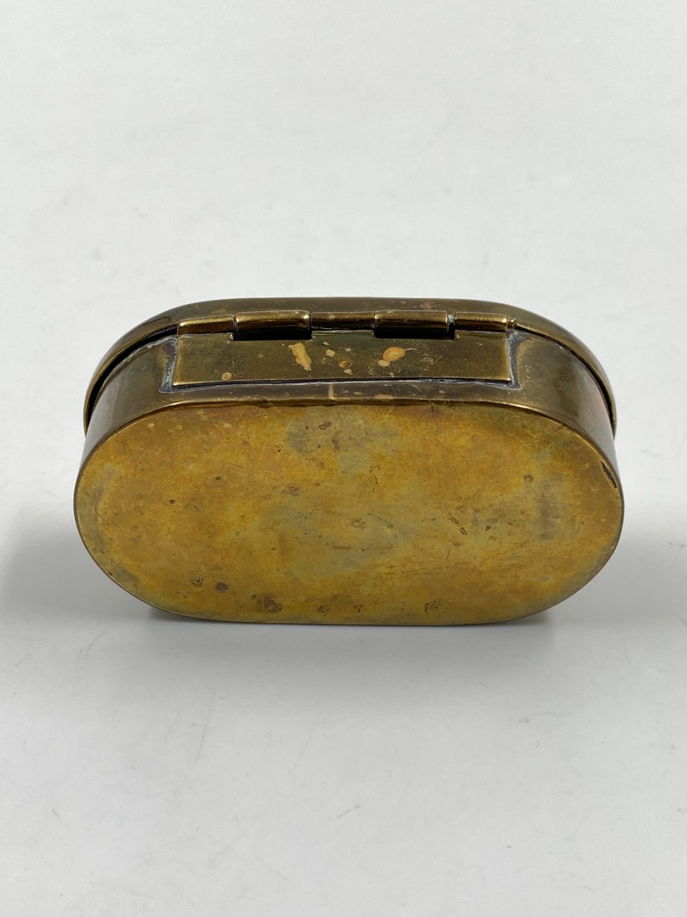 HN0740-dezutes-9 Žalvarinė dėžutė 4x7x2 cm