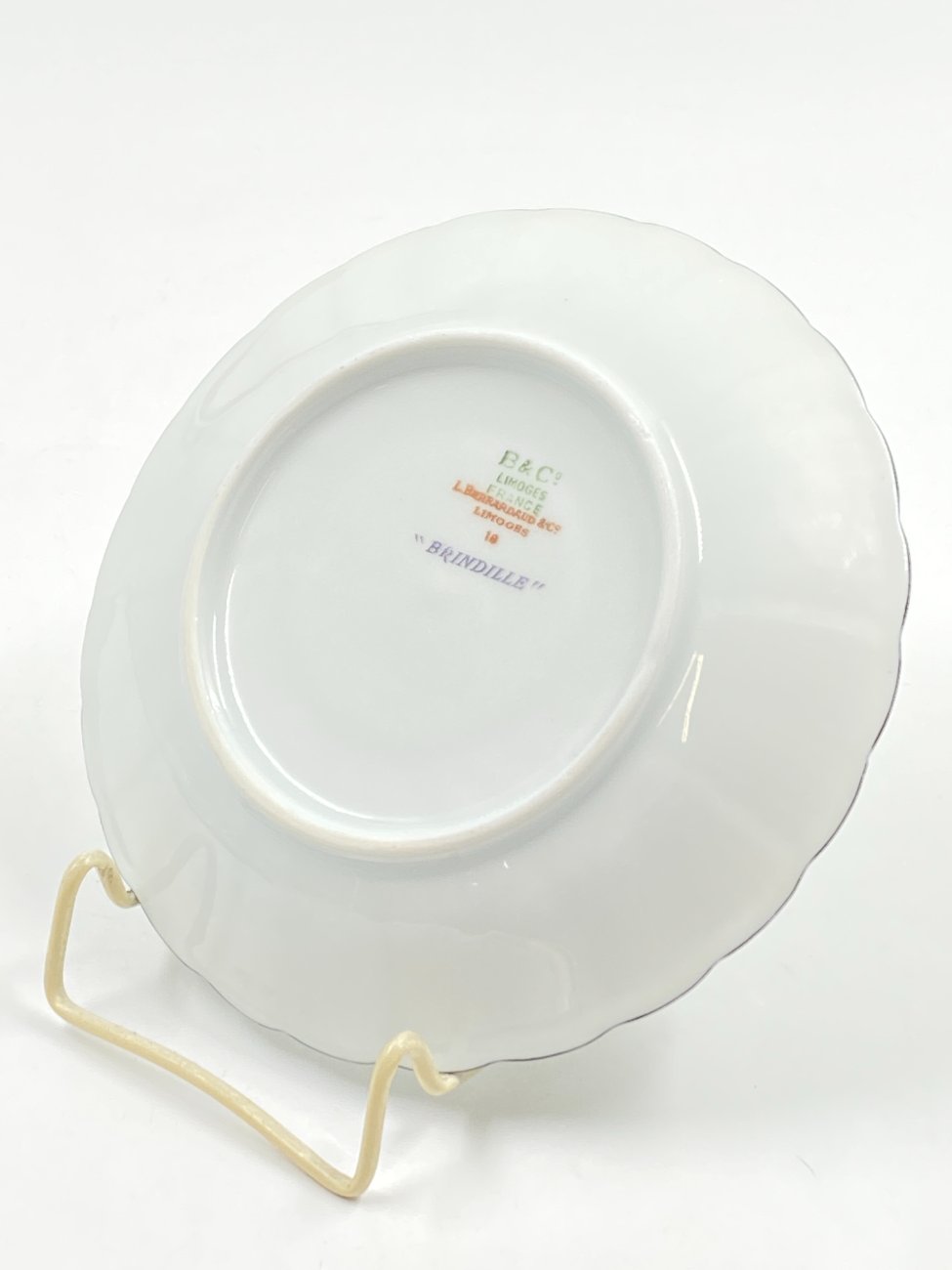 HN0777-servizu-dalys-6 Porcelianinė L. Bernardaud & Co Limoges “Brindille” lėkštė 15x15x2 cm