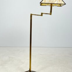 Reguliuojamas žalvario šviestuvas stiklo gaubtu 36×36(+30)x128(+42) cm