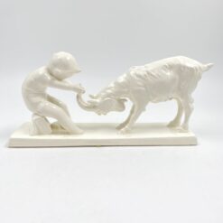 Porcelianinė Max Rösler statula “Berniukas ir ožys” 8×31,5×13 cm