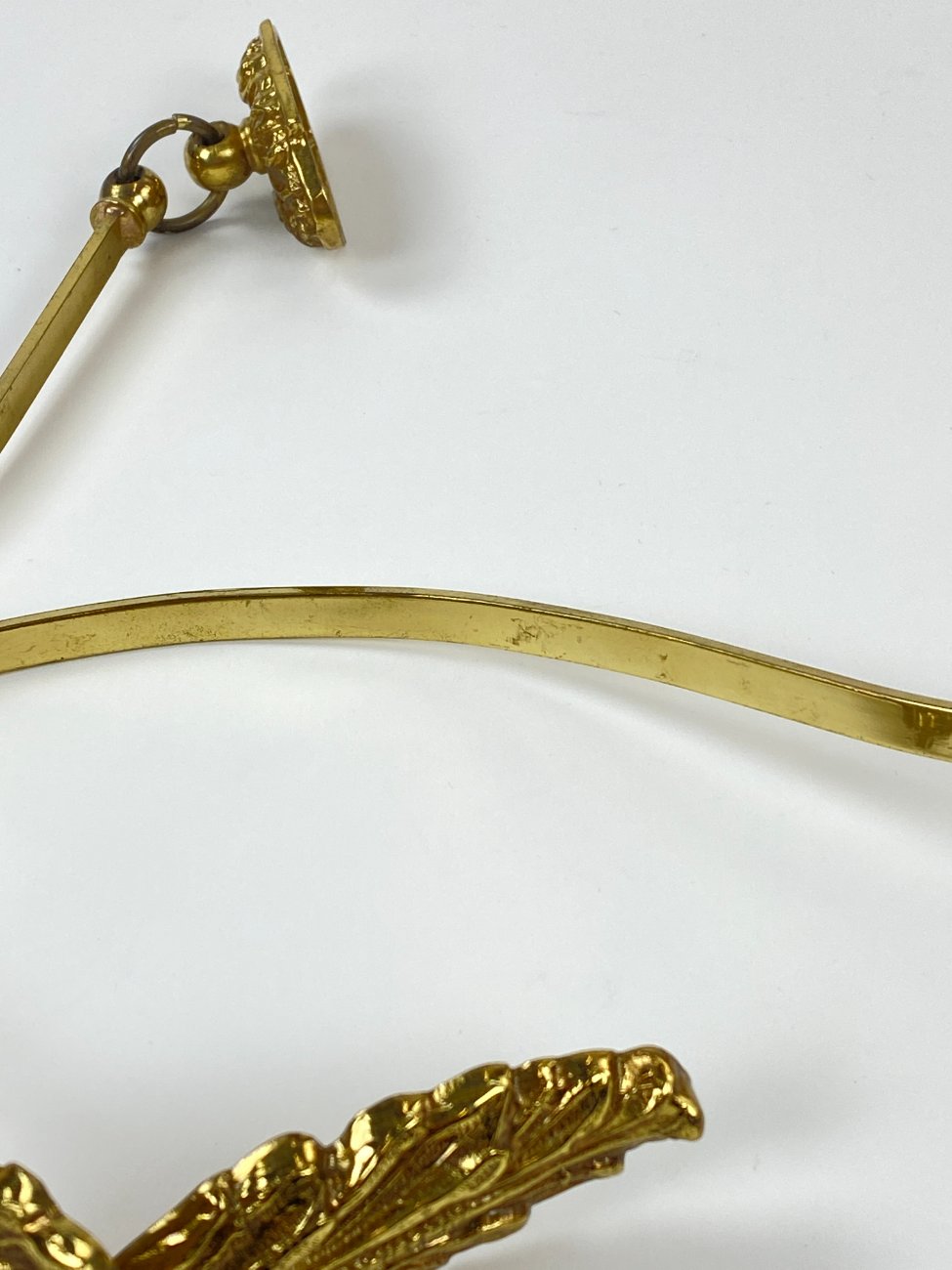 CE0487-kabliukai-15 Žalvariniai užuolaidų kabliukai 2 vnt. komplektas 20x3x32 cm