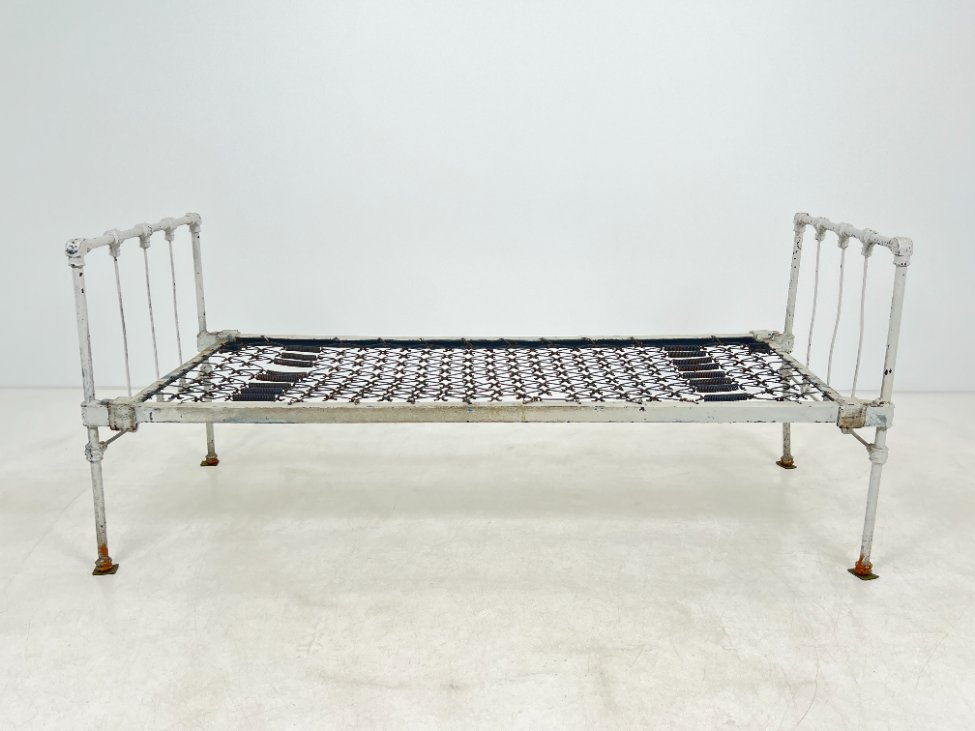 CY0337-lovos-3 Senovinė metalinė viengulė lova 195x83x85 cm