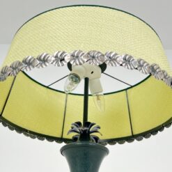 Metalinis pastatomas šviestuvas pintu gaubtu su lapų motyvais 52x52x162 cm