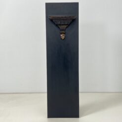 Sieninė klijuojama juodos spalvos konsolė 13x31x110,5 cm