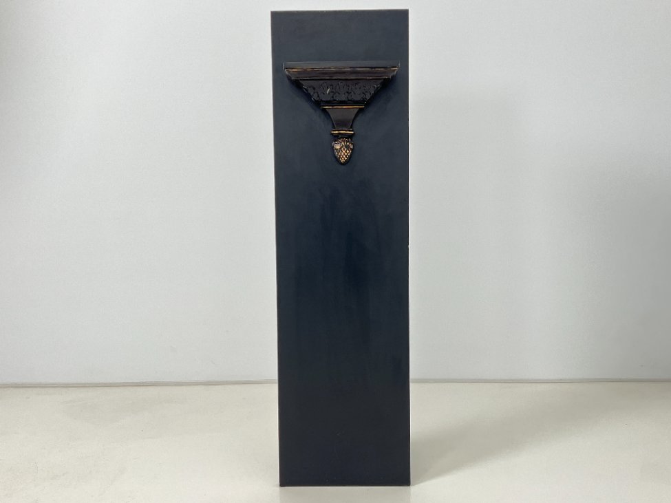 CY0348-stalai-2 Sieninė klijuojama juodos spalvos konsolė 13x31x110,5 cm