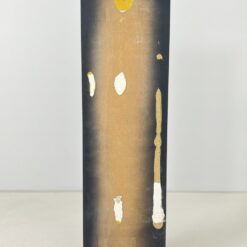 Sieninė klijuojama juodos spalvos konsolė 13x31x110,5 cm