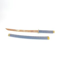 Japoniška katana su žalvario detalėmis ir dėklu 6,5×74,5×6,5 cm