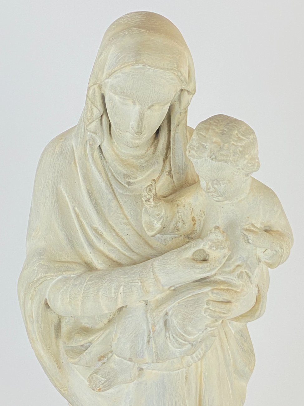 DL0390-religines-skulpturos-ir-paveikslai-5 Švč. Mergelės Marijos su Kūdikėliu Jėzumi statula iš gipso 17x20x64,5 cm