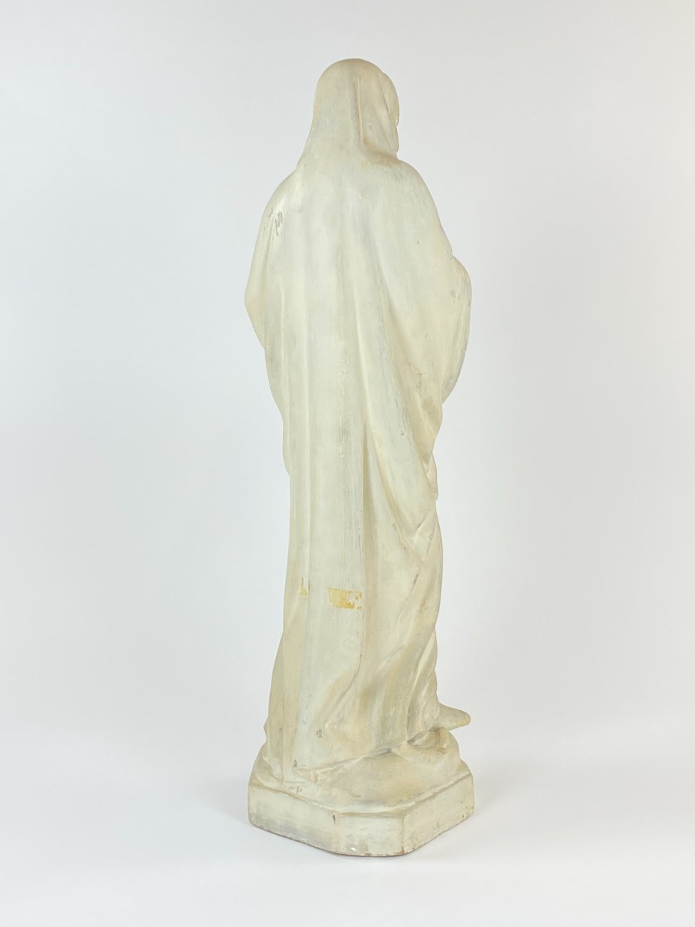 DL0390-religines-skulpturos-ir-paveikslai-8 Švč. Mergelės Marijos su Kūdikėliu Jėzumi statula iš gipso 17x20x64,5 cm