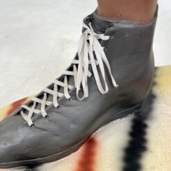 Mike Tyson statula iš plastiko ant medinio postamento 74x122x185 cm