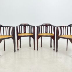 Raudonmedžio rėmo krėslai su ratanu 4 vnt. komplektas 47x53x77 cm, 45,5 cm