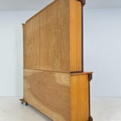 Plati ąžuolinė knygų lentyna su kolonų imitacijomis 48x215x219 cm