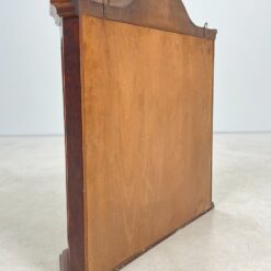 Raudonmedžio pakabinama spintelė su stiklu 18×67,5×71 cm