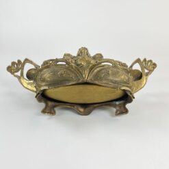 Art Nouveau stiliaus žalvarinis vazonas su moters atvaizdu 18x51x18 cm