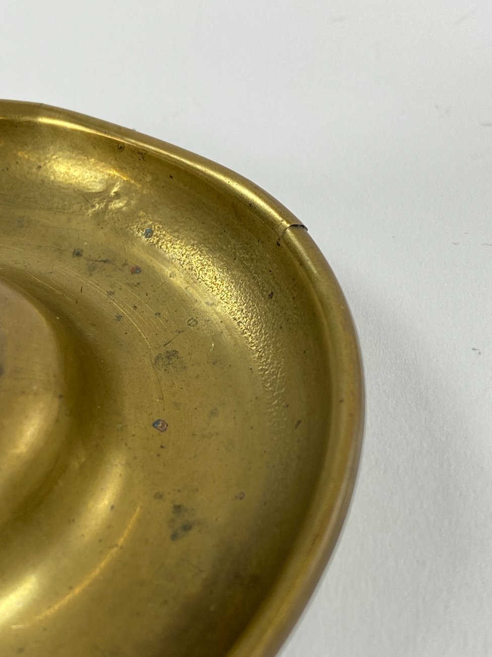 DN0060-zvakides-9 Žalvarinė žvakidė 12,5×12,5×6,5 cm