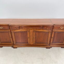 Klasikinio stiliaus plati riešutmedžio komoda 52x251x97 cm