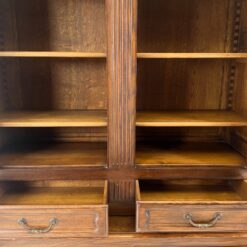 Ąžuolinis dviejų dalių bufetas 55x191x213 cm