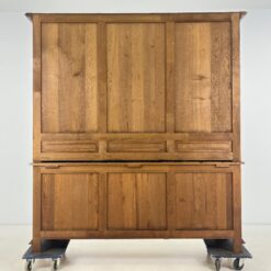 Ąžuolinis dviejų dalių bufetas 55x191x213 cm