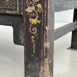 Senovinė juodos spalvos rytietiška komoda su piešiniais 56,5x123x178,5 cm