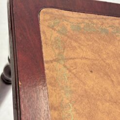 Raudonmedžio lizdiniai staliukai 3 vnt. komplektas 37×55,5×50,5 cm