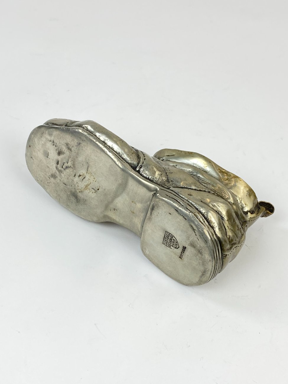 DN0094-kitokios-skulpturos-12 Alavinė bato statula 16,5x8x8,5 cm