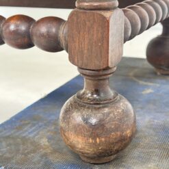 Ąžuolinė drožinėta trijų durų knygų spinta 50x168x179 cm