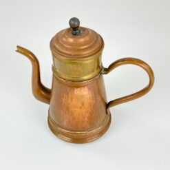 Varinis arbatinukas su žalvarine talpa arbatai (1250 ml) 13,5x25x23,5 cm