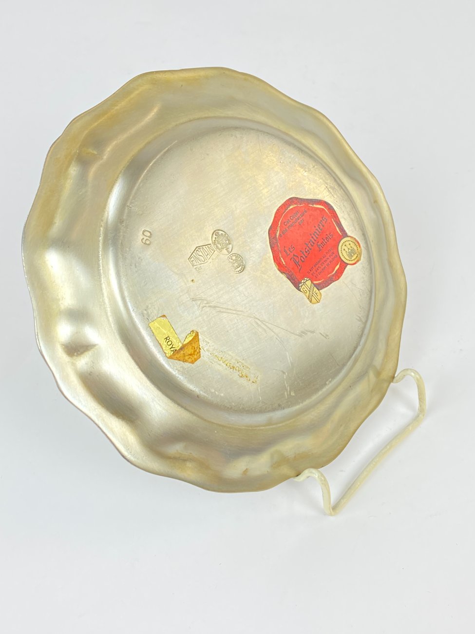 DN0108-lekstes-6 Alavinė “Finstain” lėkštutė 18x18x1,5 cm