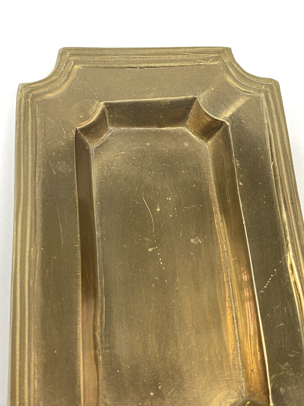 DN0109-lekstes-7 Žalvariniai padėklai 3 vnt. komplektas