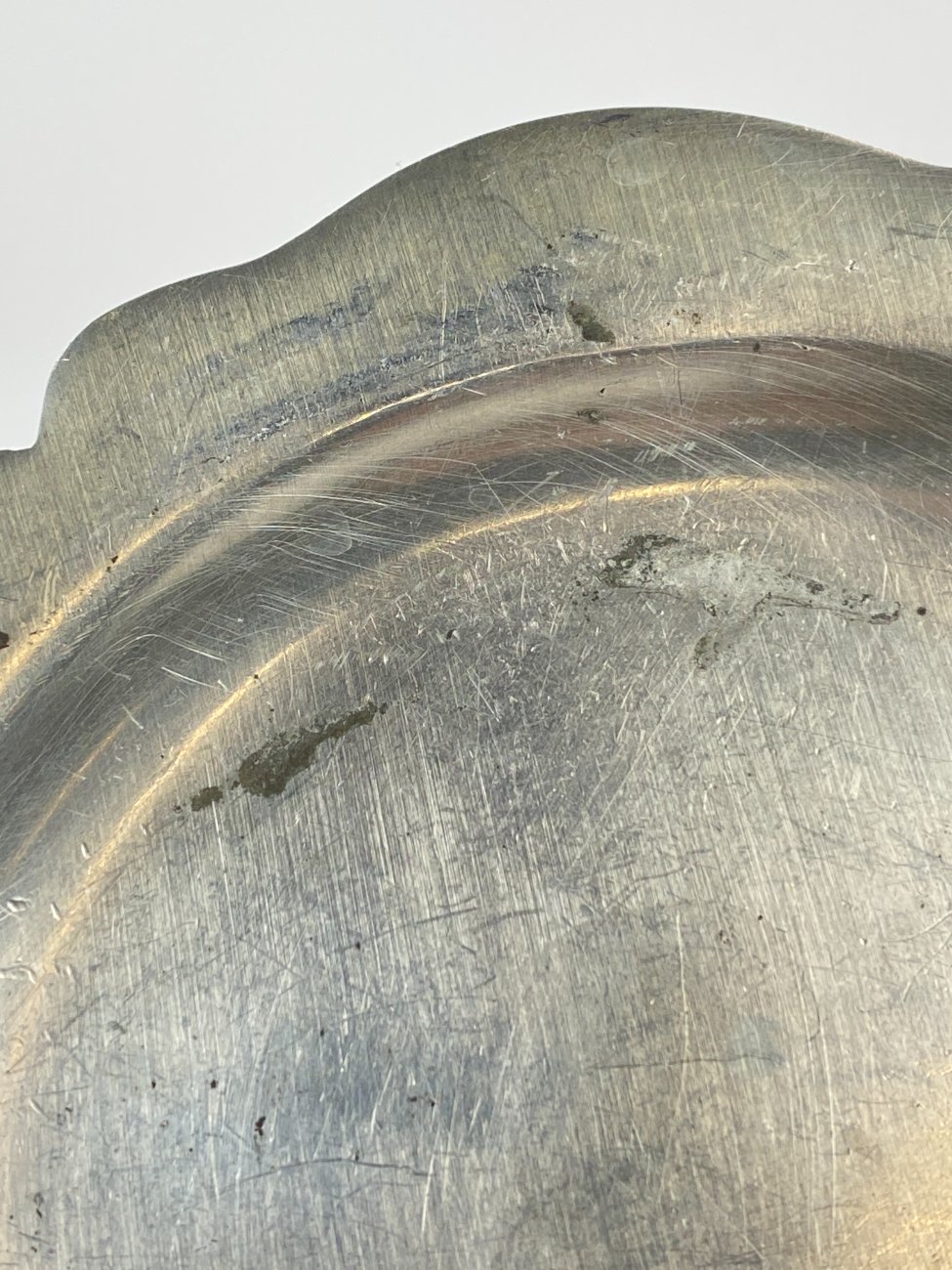 DN0111-lekstes-8 Alavinė lėkštutė 15x15x1 cm