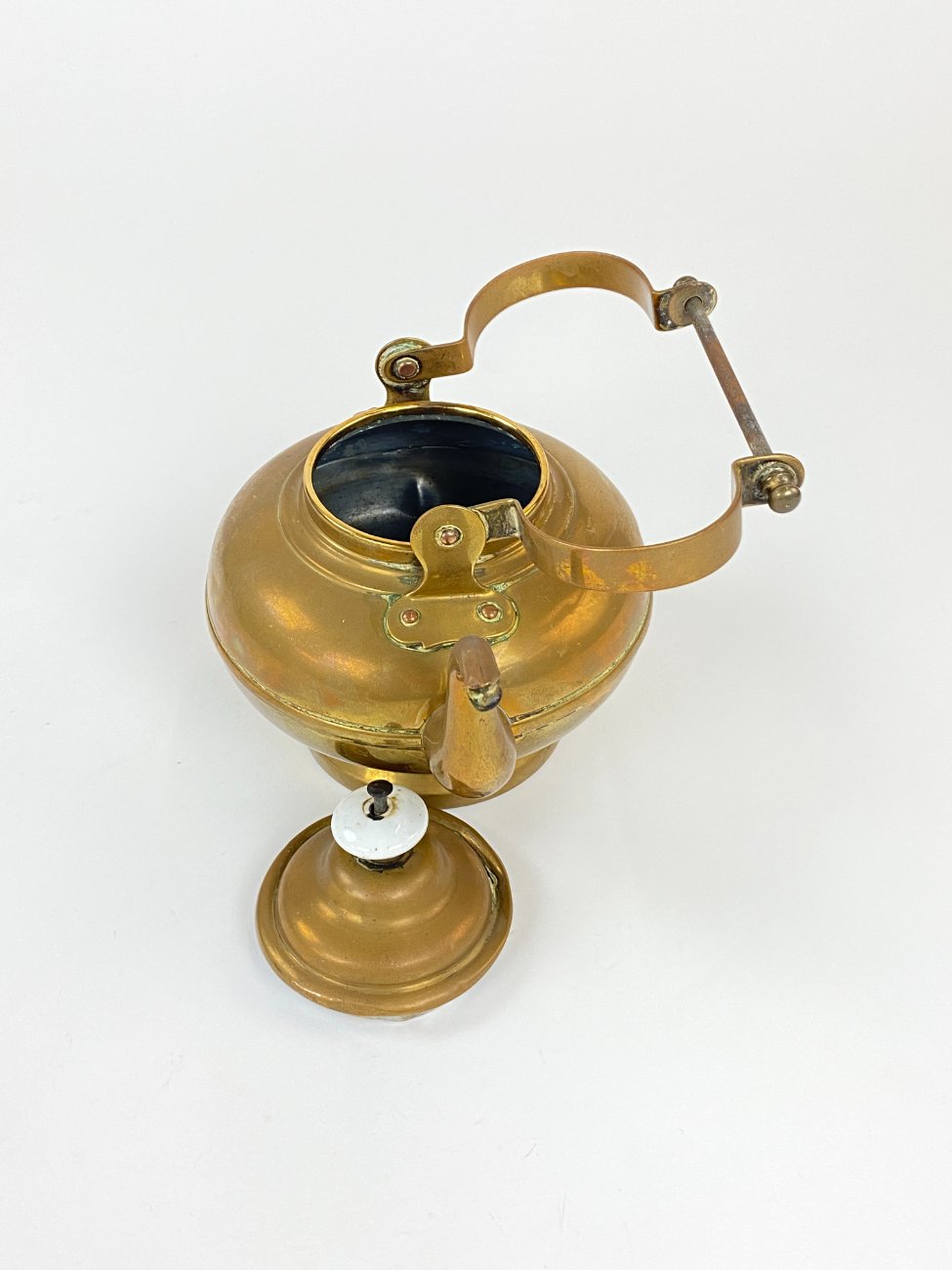 DN0114-arbatinukai-virduliai-samovarai-5 Žalvarinis arbatinukas (1000 ml) 15x19x16 cm