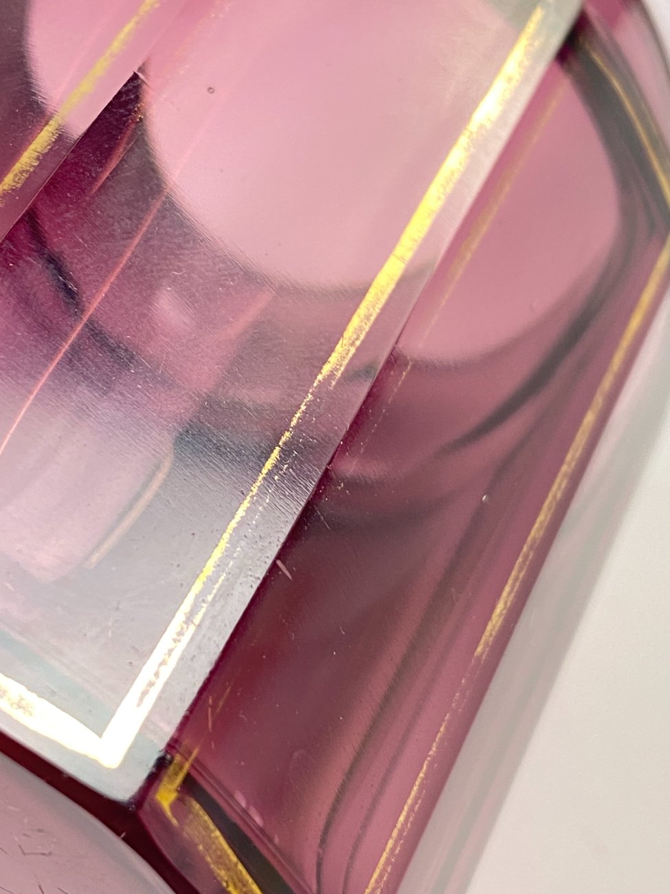 DN0138-kiti-stikliniai-indai-11 Stiklinis kosmetinis indelis su dangteliu 7,5×7,5×8,5 cm