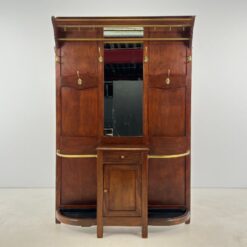 Raudonmedžio prieškambaris su veidrodžiu, kabykla, skėtine 34x135x198 cm